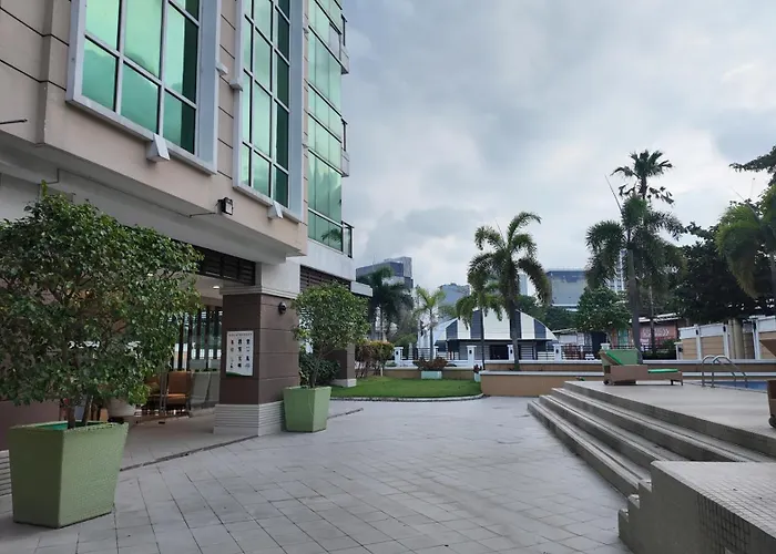 Gil's Haeven At The Padgett Place Cebu